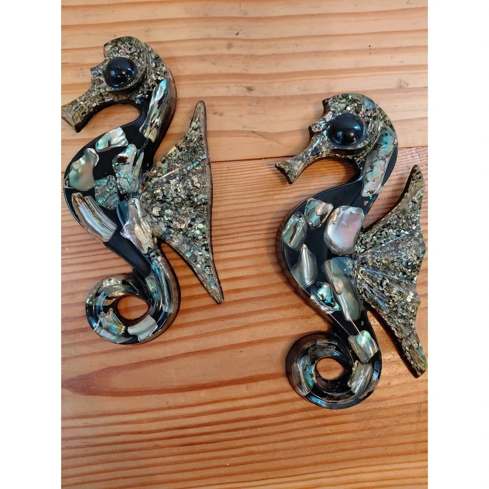 Vintage Lucite Acrylic Abalone Shell Seahorses Decor Plaque Wall Art 10